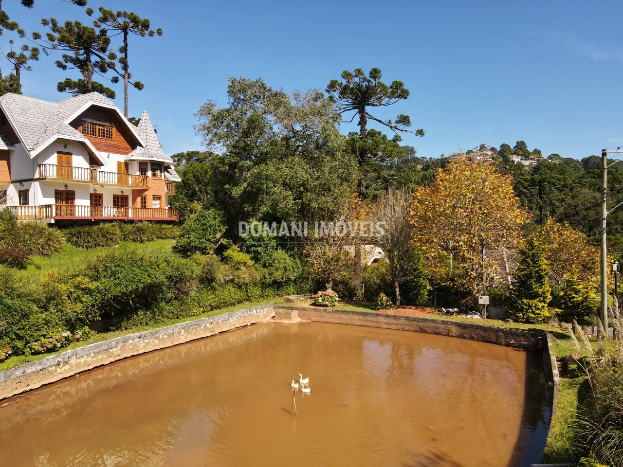 House for sale of 1,830 m² in Campos do Jordão, SP, Brazil