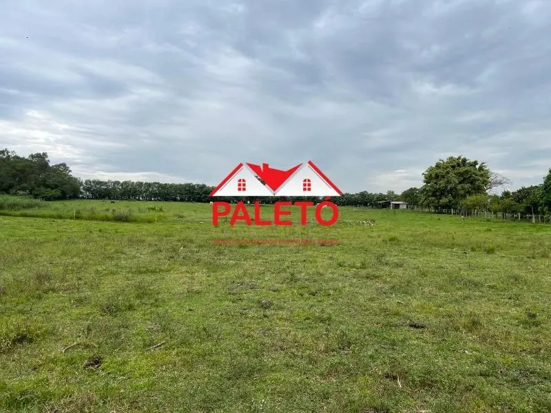 Small farm for sale of 23 acres in Porangaba, SP, Brazil