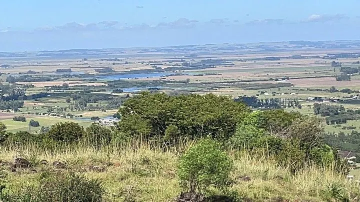 Chácara à venda de 3.900 m² em Santo Antônio da Patrulha, RS, Brasil