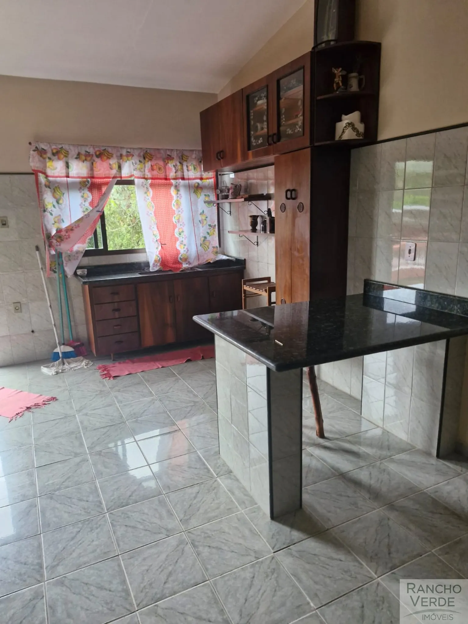 Chácara à venda de 1 ha em São José dos Campos, SP, Brasil