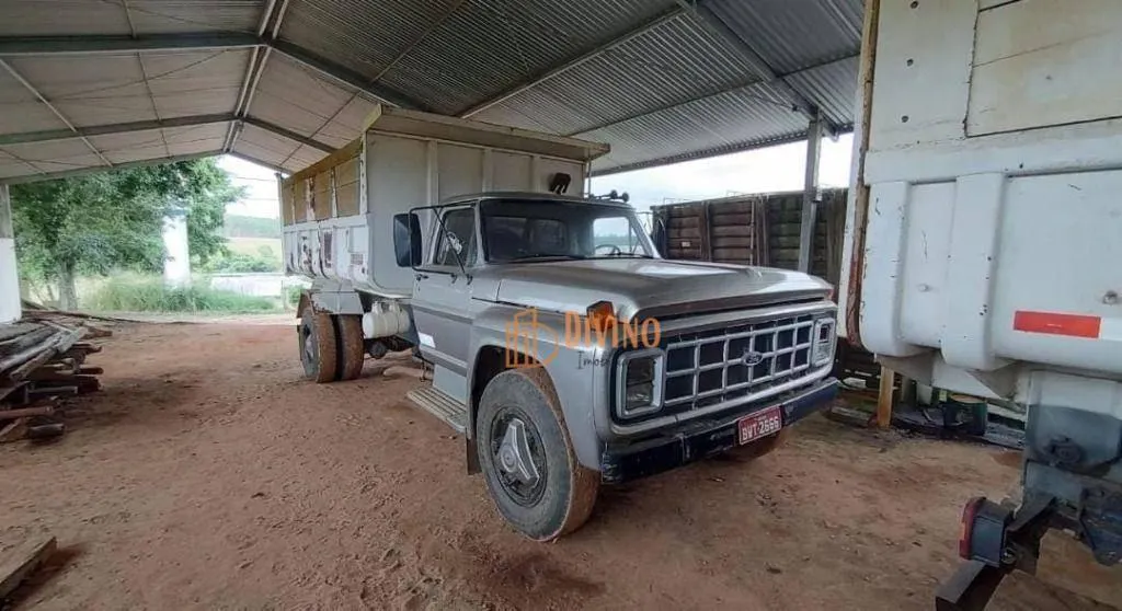 Fazenda à venda de 123 ha em Angatuba, SP, Brasil
