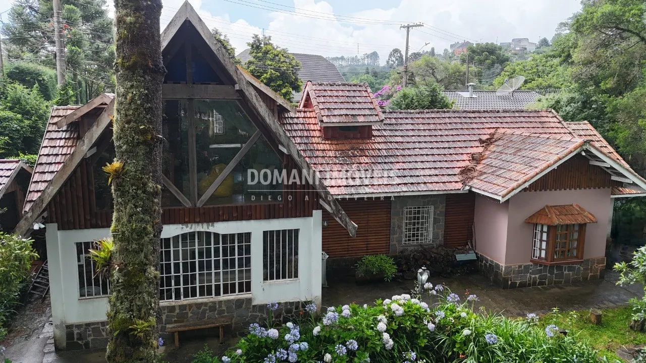 House for sale of 1,090 m² in Campos do Jordão, SP, Brazil