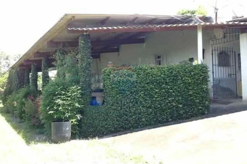 Chácara à venda de 300 m² em Santa Isabel, SP, Brasil