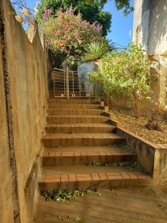 Casa à venda de 1.490 m² em Cuiabá, MT, Brasil