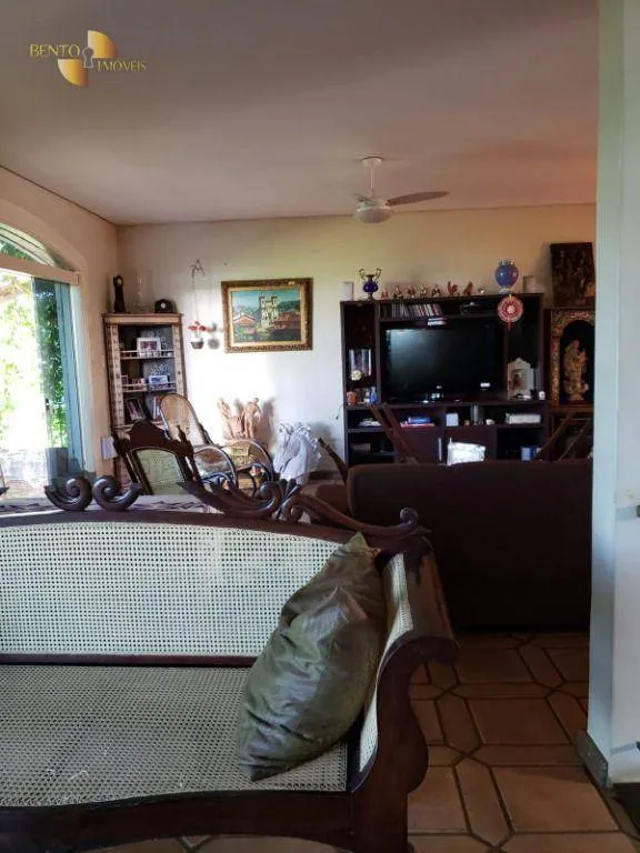Casa à venda de 1.490 m² em Cuiabá, MT, Brasil