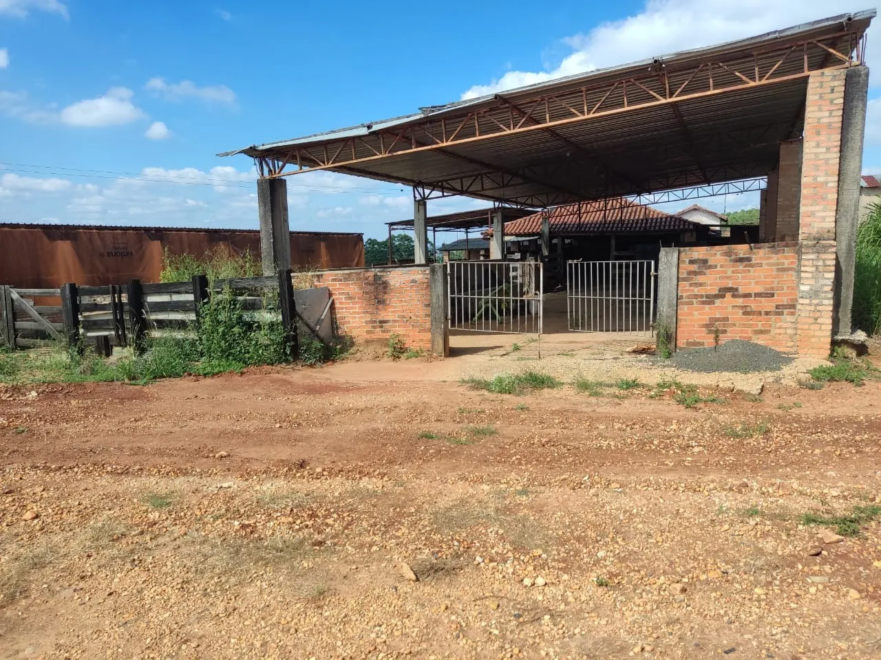 Small farm for sale of 132 acres in Campina do Monte Alegre, SP, Brazil