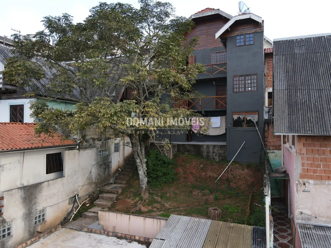 Casa à venda e para Alugar de 250 m² em Campos do Jordão, SP, Brasil