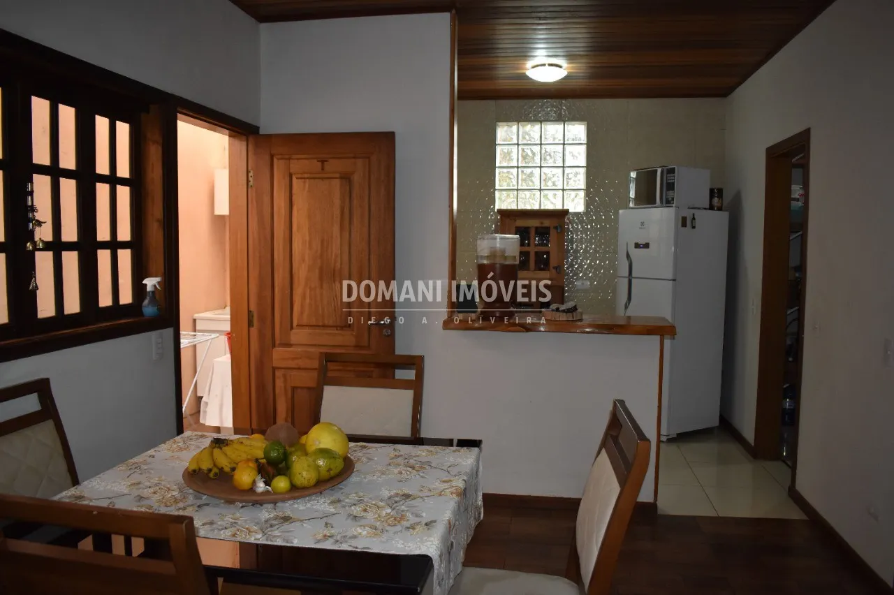 Casa à venda e para Alugar de 250 m² em Campos do Jordão, SP, Brasil