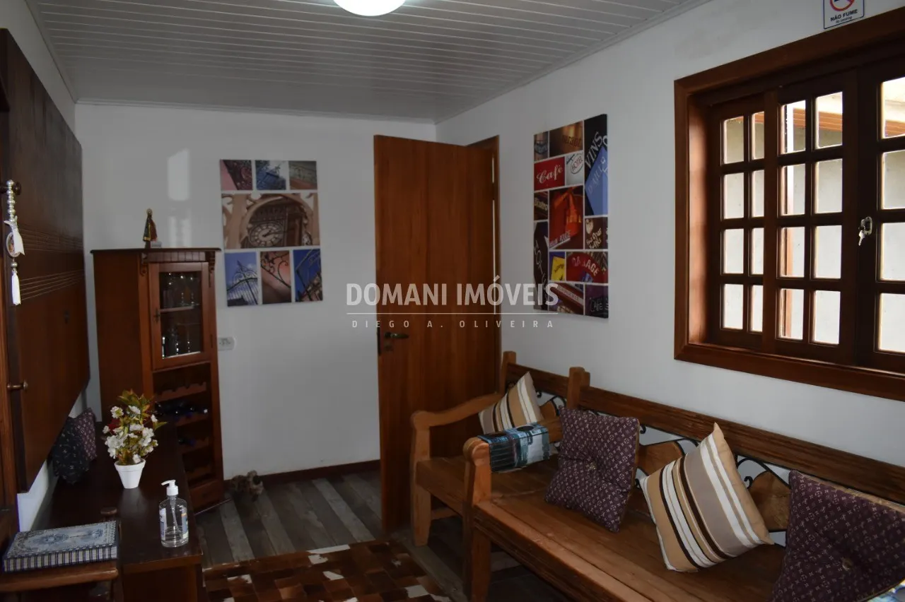 Casa à venda e para Alugar de 250 m² em Campos do Jordão, SP, Brasil