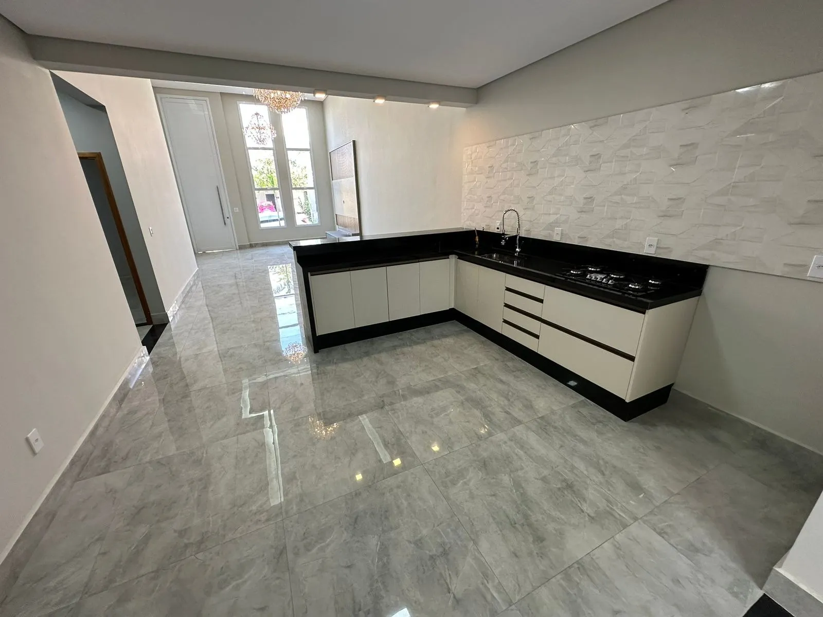 Casa à venda de 250 m² em Hortolândia, SP, Brasil