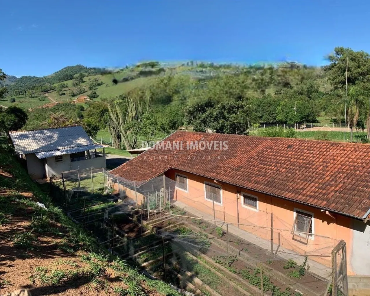Sítio à venda de 2 ha em Gonçalves, MG, Brasil