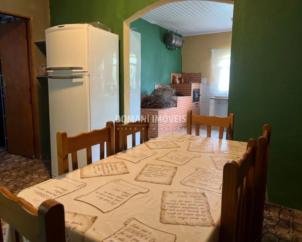 Sítio à venda de 2 ha em Gonçalves, MG, Brasil