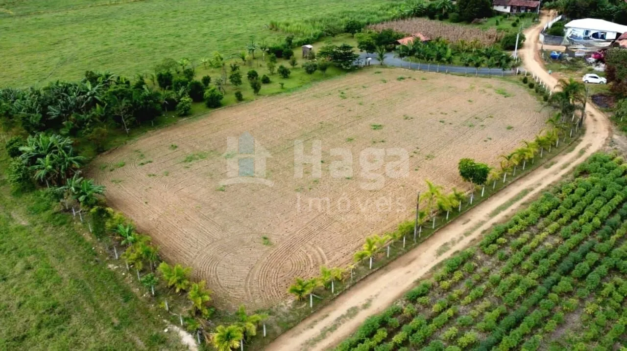 Terreno à venda de 8.000 m² em Canelinha, SC, Brasil