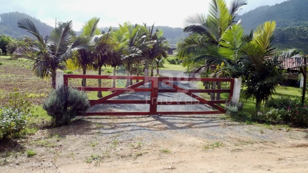 Terreno à venda de 8.000 m² em Canelinha, SC, Brasil