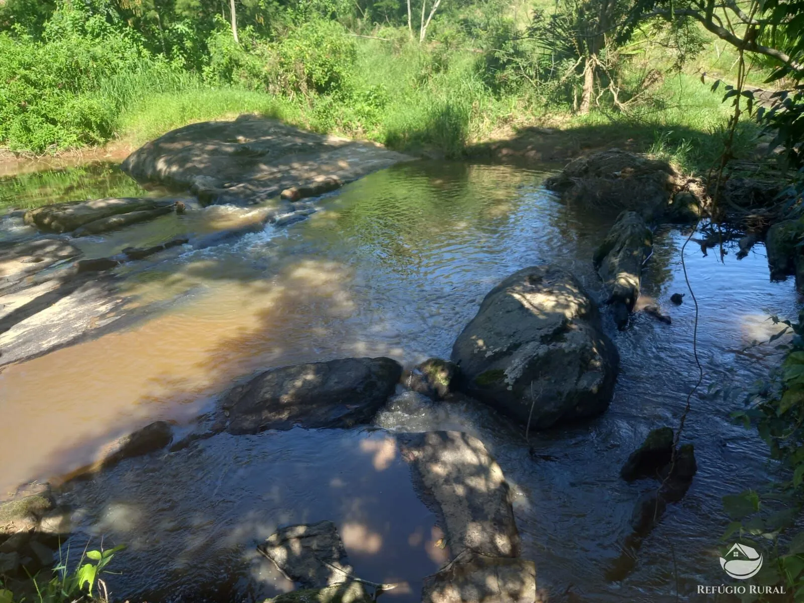 Country home for sale of 380 m² in Paraibuna, SP, Brazil