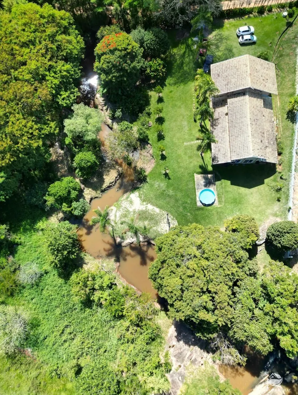 Country home for sale of 380 m² in Paraibuna, SP, Brazil