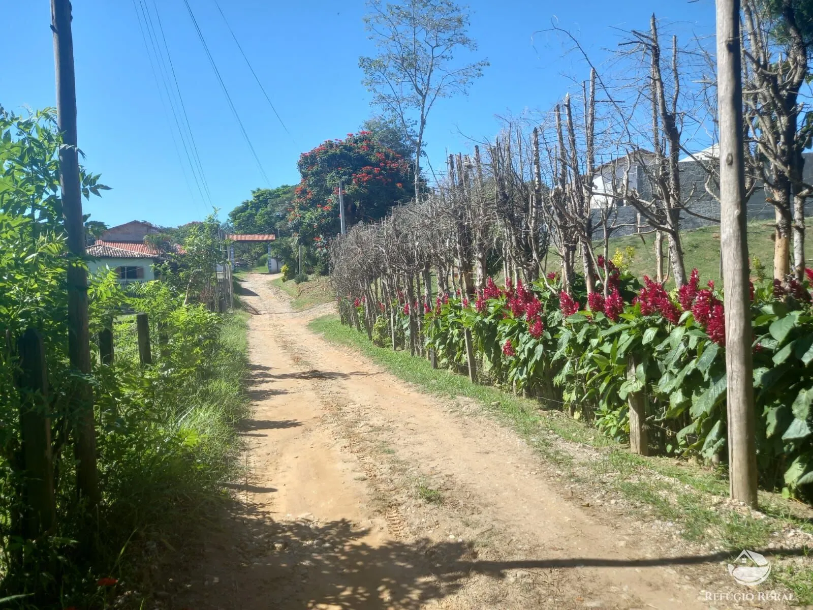 Country home for sale of 380 m² in Paraibuna, SP, Brazil