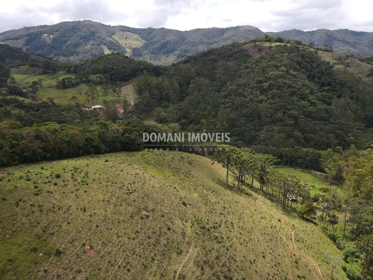 Sítio à venda de 24 ha em Campos do Jordão, SP, Brasil