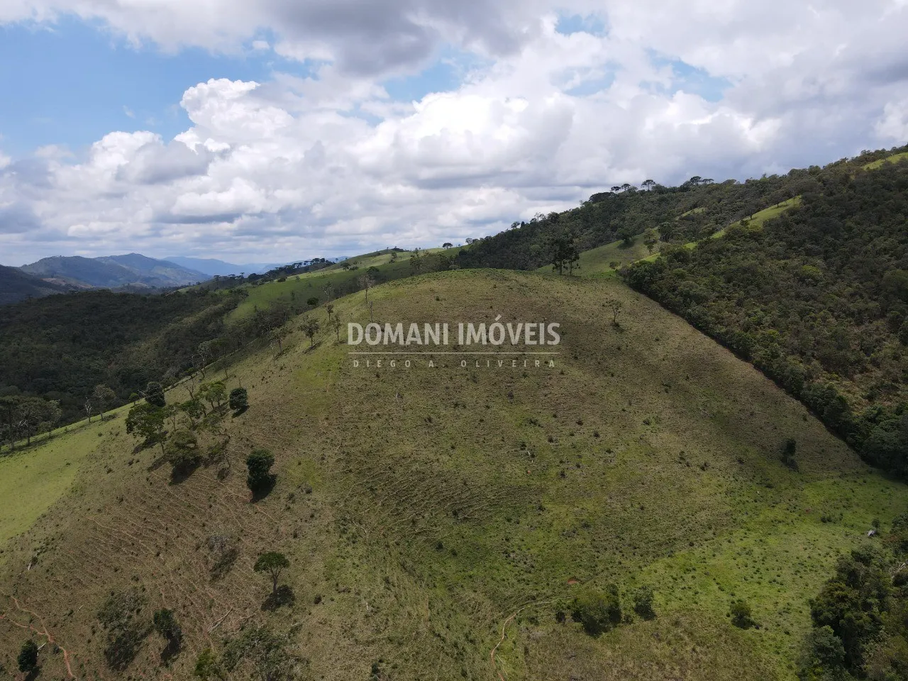 Sítio à venda de 24 ha em Campos do Jordão, SP, Brasil