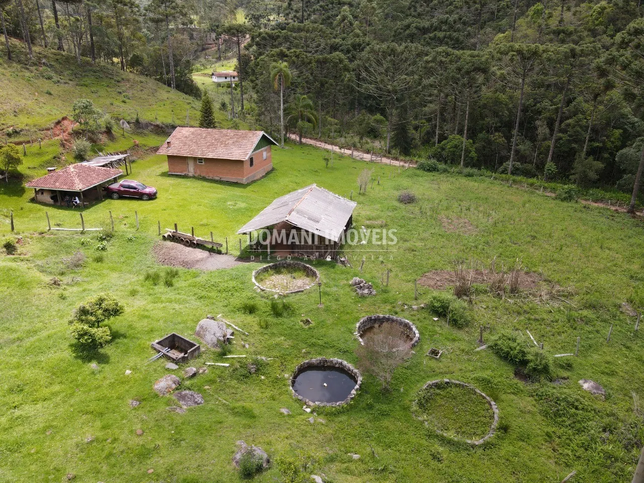 Sítio à venda de 24 ha em Campos do Jordão, SP, Brasil