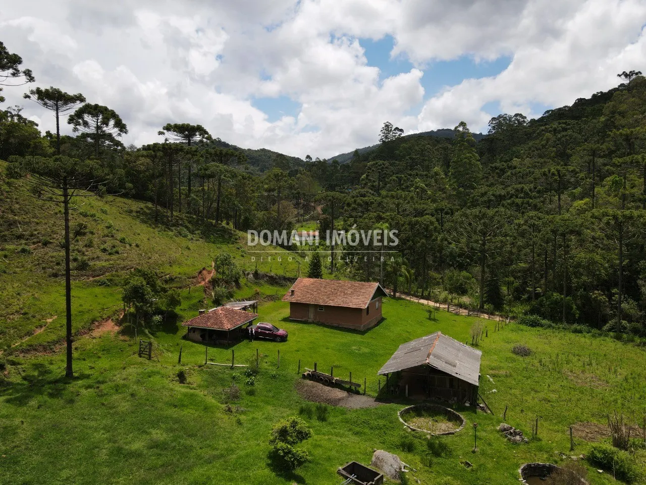 Sítio à venda de 24 ha em Campos do Jordão, SP, Brasil
