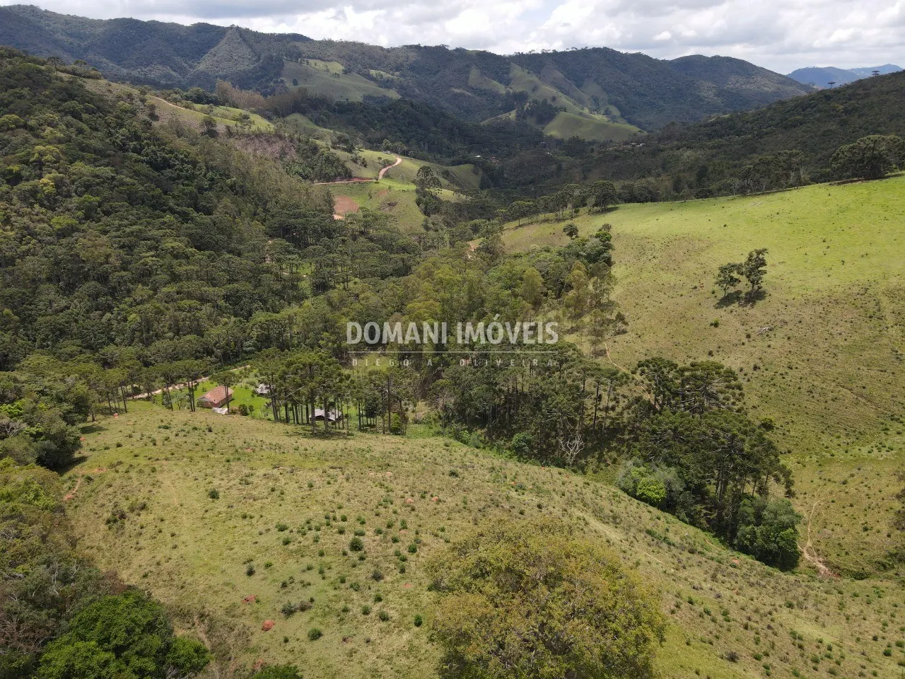 Sítio à venda de 24 ha em Campos do Jordão, SP, Brasil