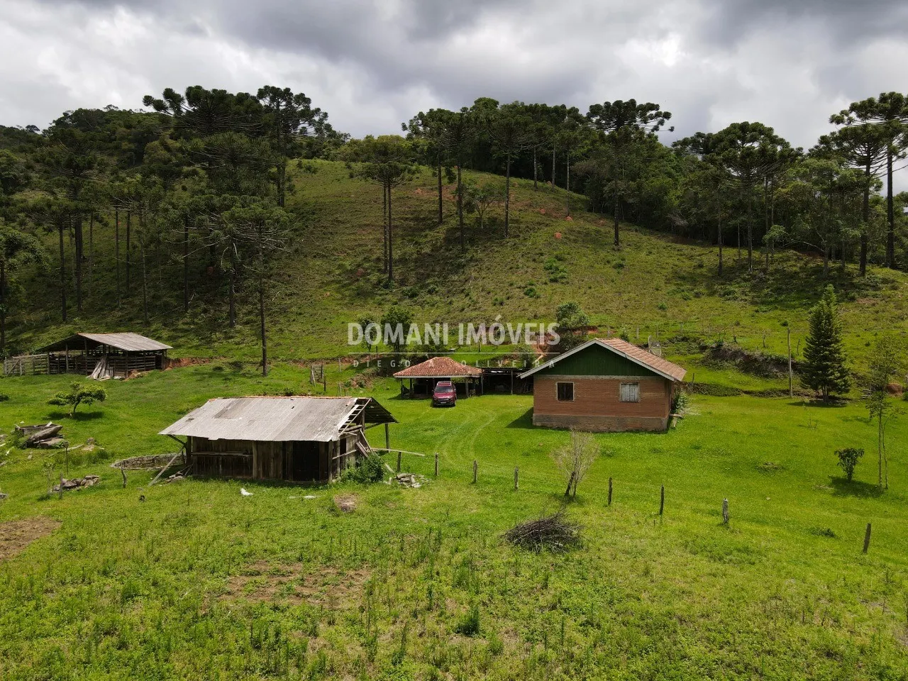 Sítio à venda de 24 ha em Campos do Jordão, SP, Brasil