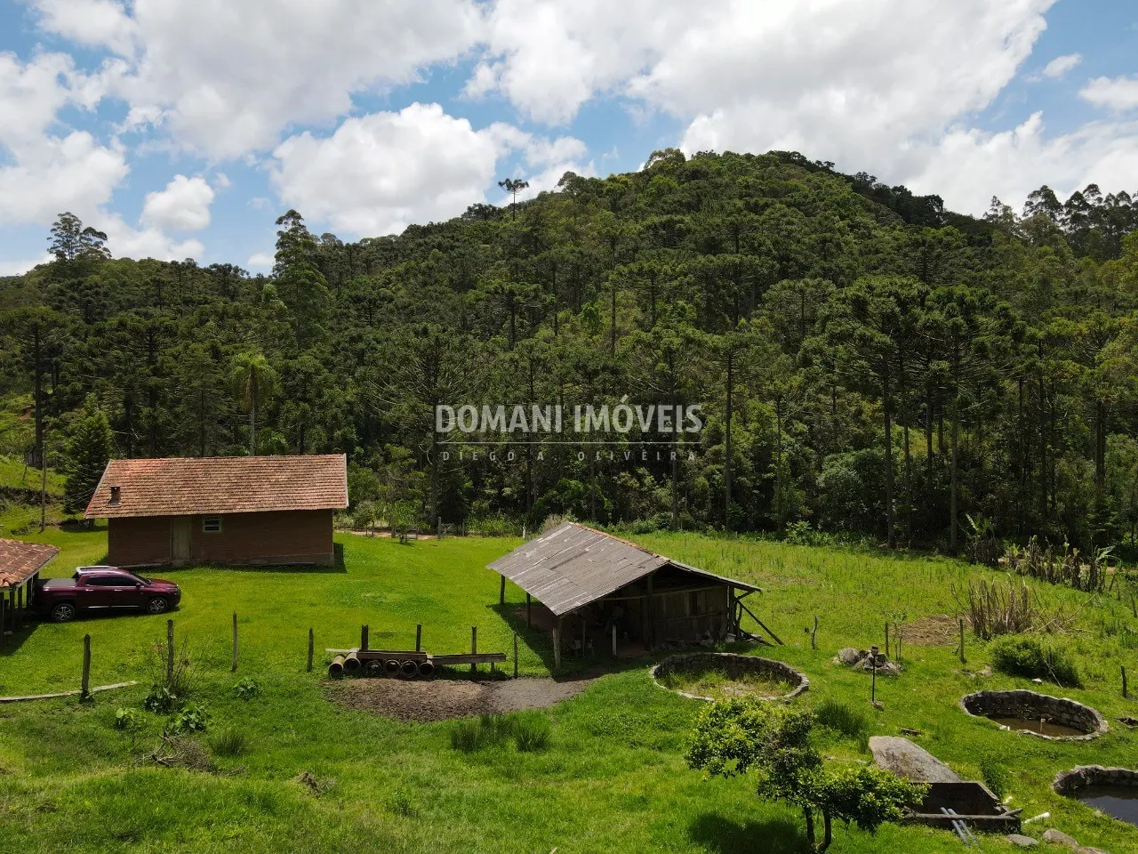 Sítio à venda de 24 ha em Campos do Jordão, SP, Brasil