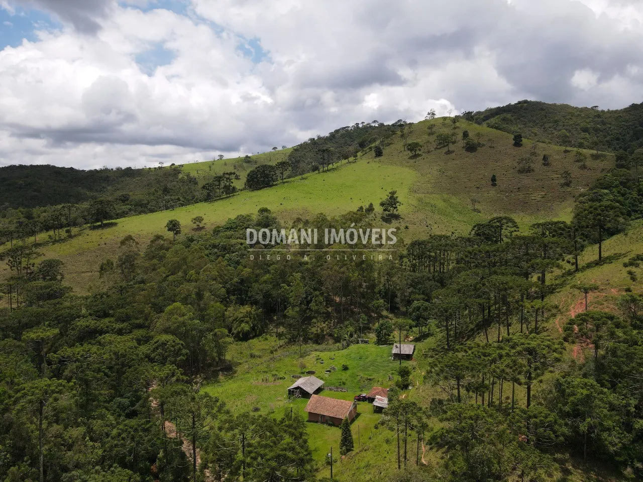 Sítio à venda de 24 ha em Campos do Jordão, SP, Brasil