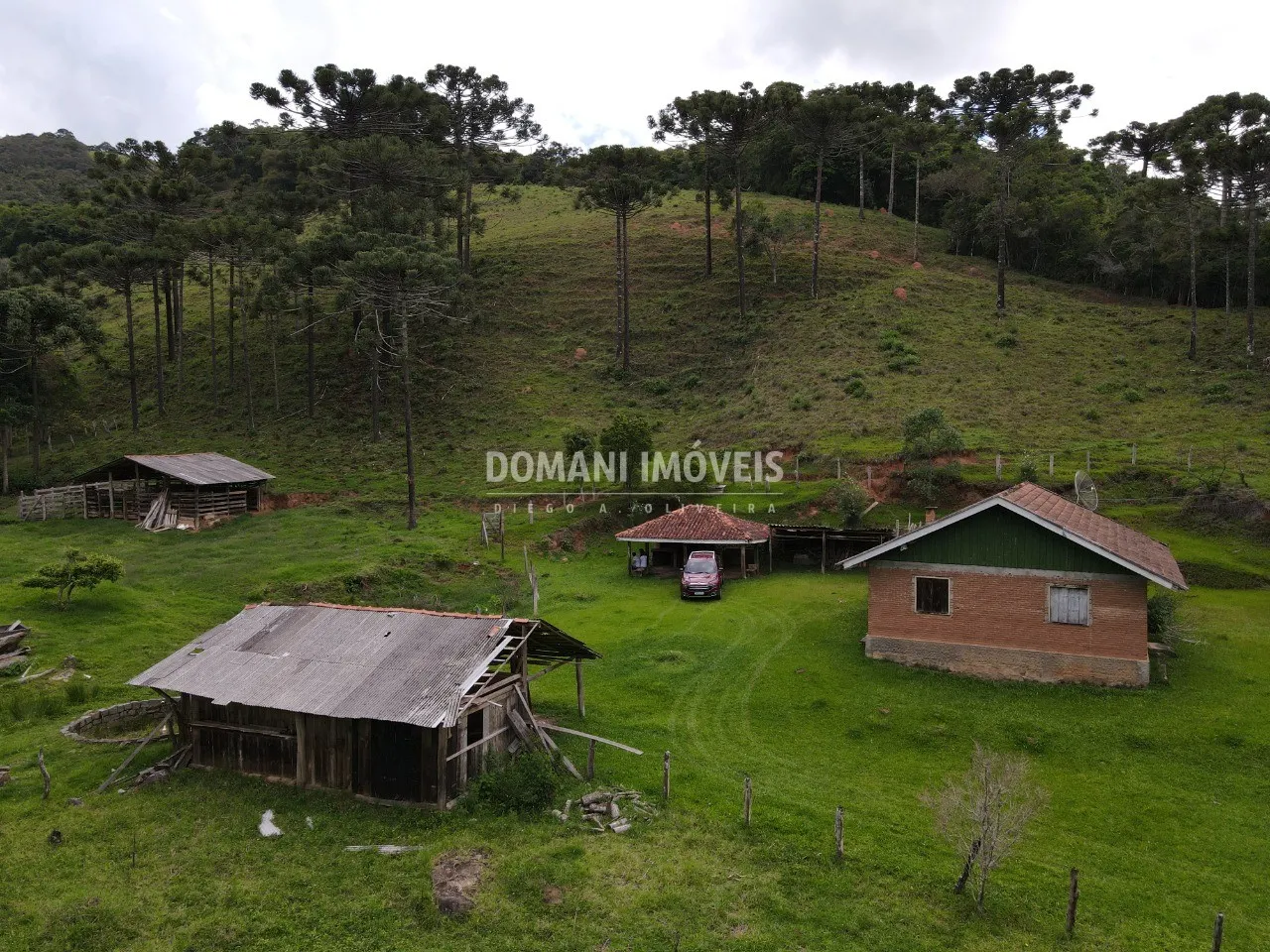 Sítio à venda de 24 ha em Campos do Jordão, SP, Brasil