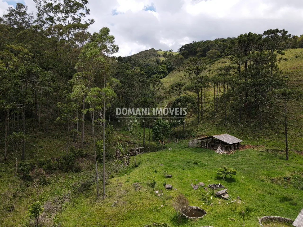 Sítio à venda de 24 ha em Campos do Jordão, SP, Brasil