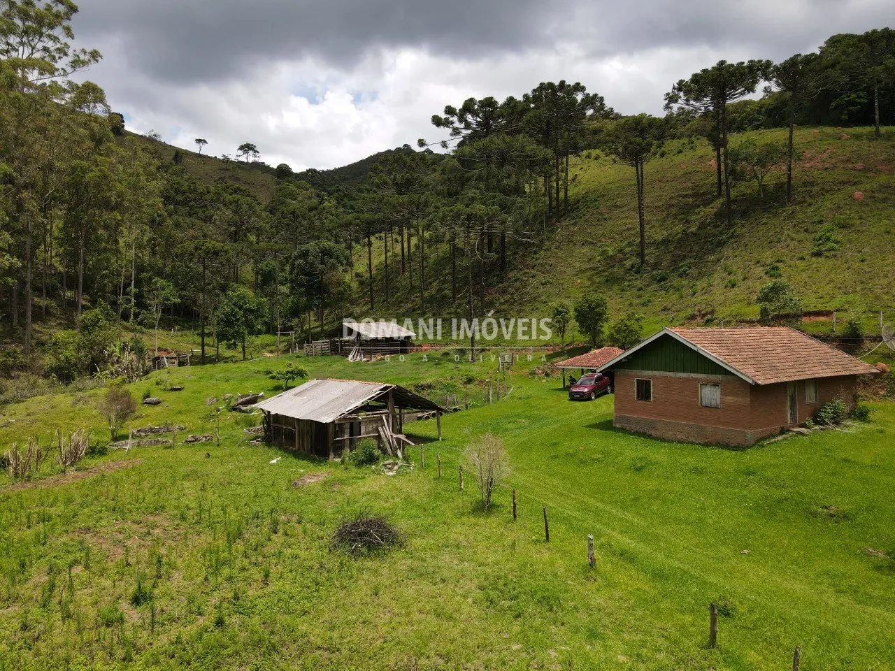 Sítio à venda de 24 ha em Campos do Jordão, SP, Brasil