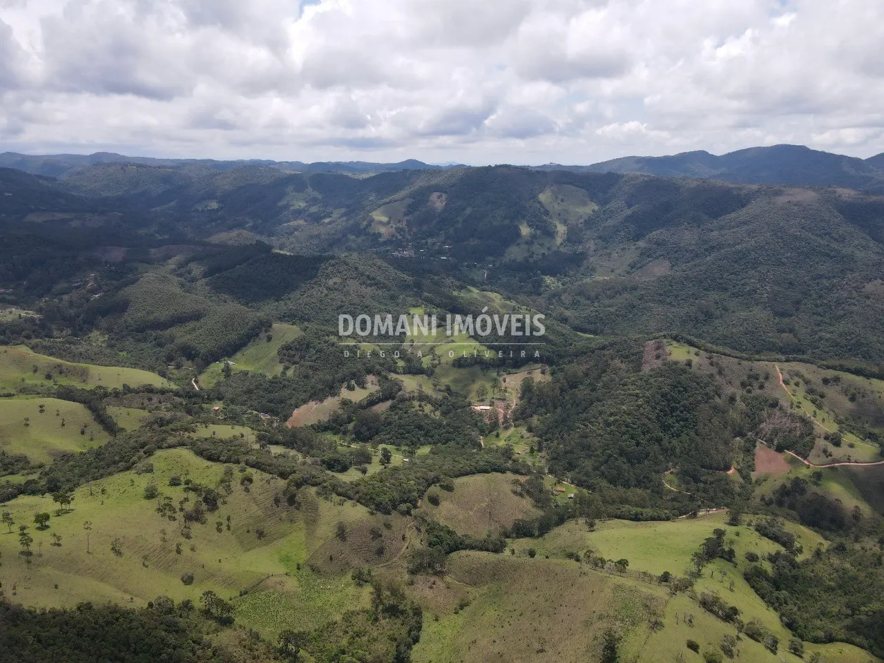 Sítio à venda de 24 ha em Campos do Jordão, SP, Brasil