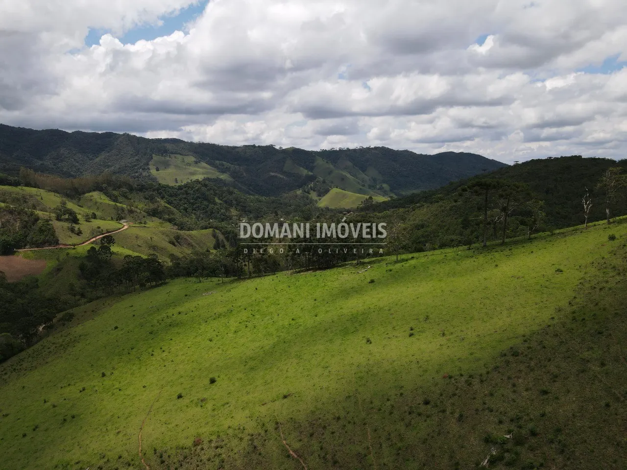 Sítio à venda de 24 ha em Campos do Jordão, SP, Brasil