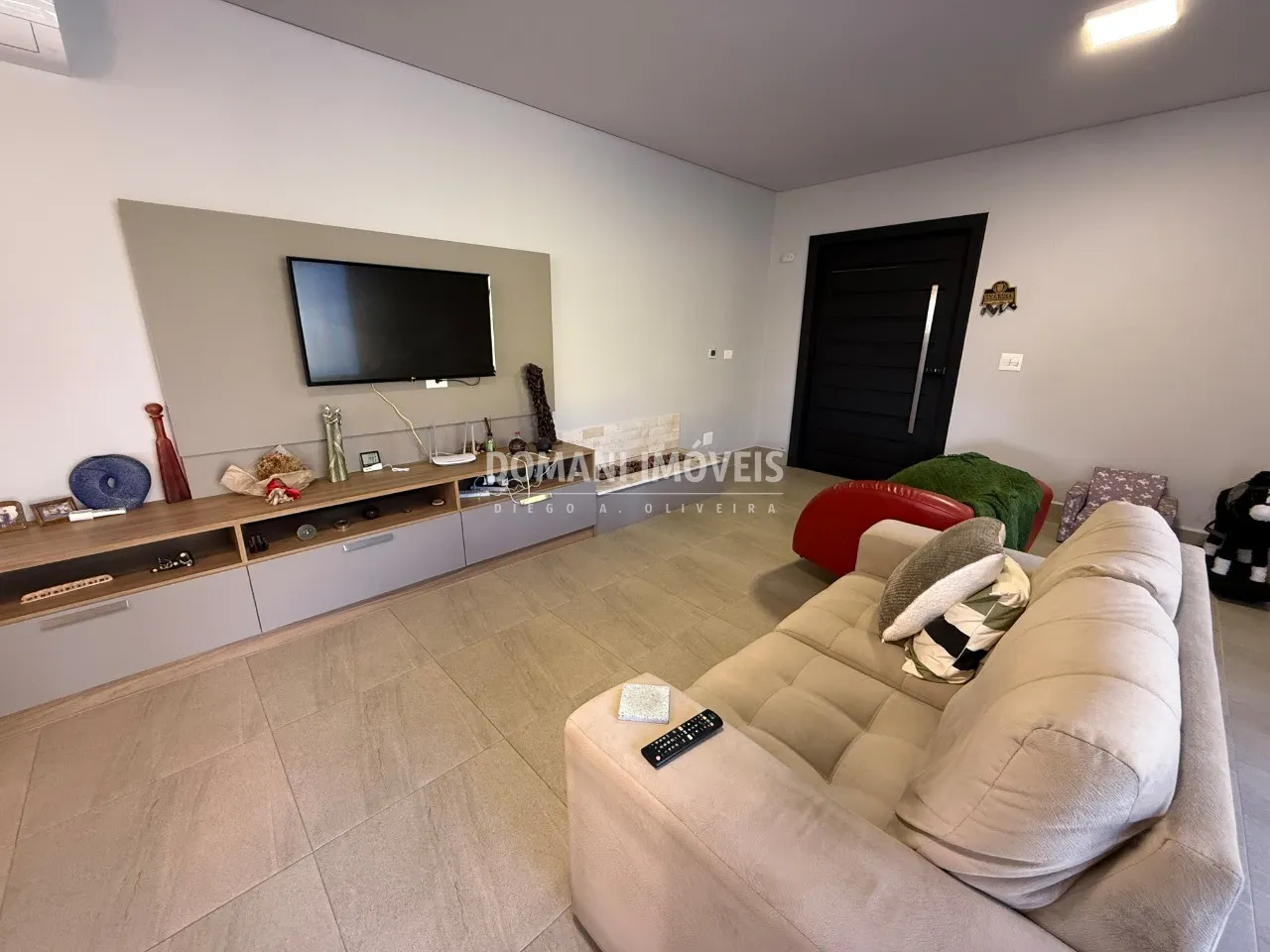 Casa à venda de 1.021 m² em Santo Antônio do Pinhal, SP, Brasil