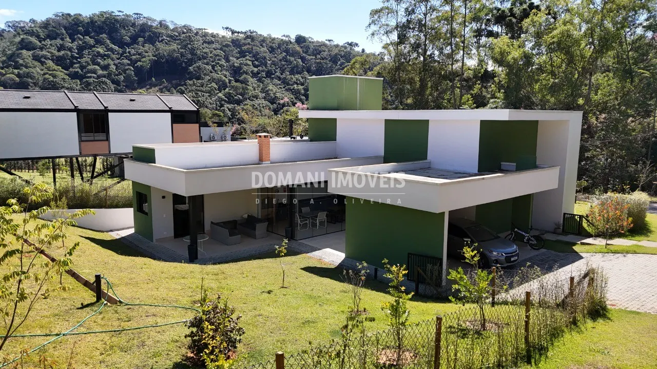 Casa à venda de 1.021 m² em Santo Antônio do Pinhal, SP, Brasil