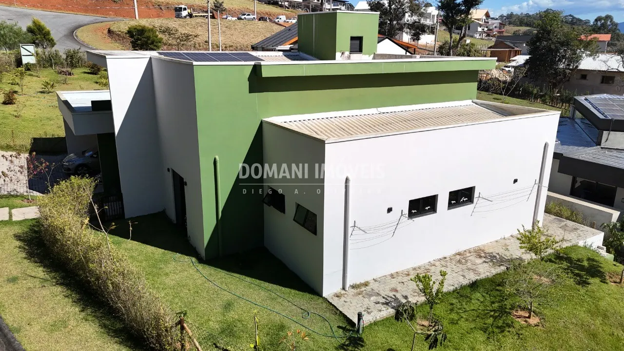 Casa à venda de 1.021 m² em Santo Antônio do Pinhal, SP, Brasil