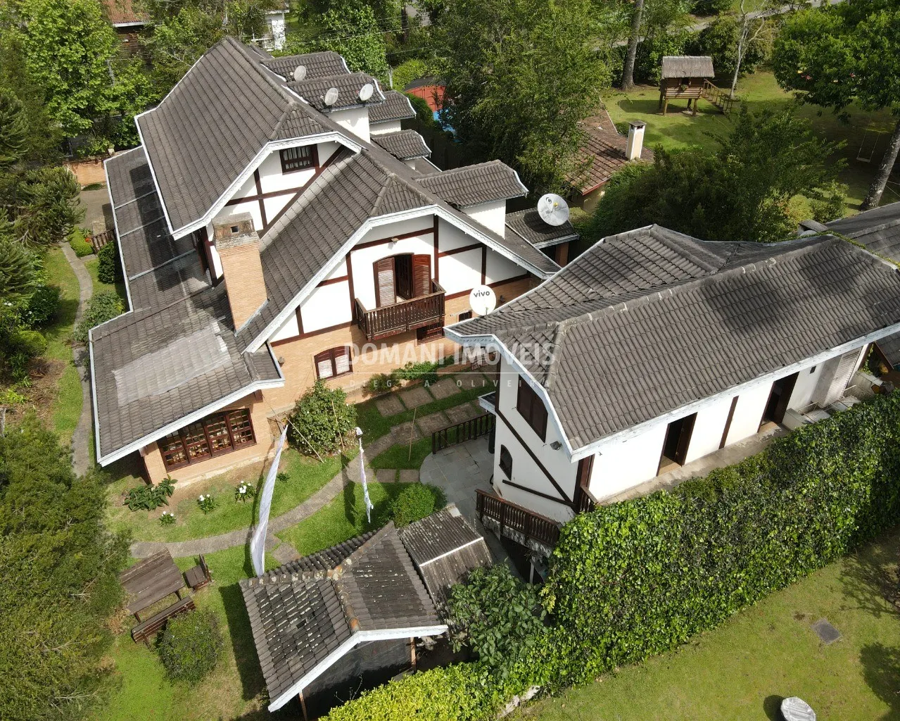 House for sale of 1,080 m² in Campos do Jordão, SP, Brazil