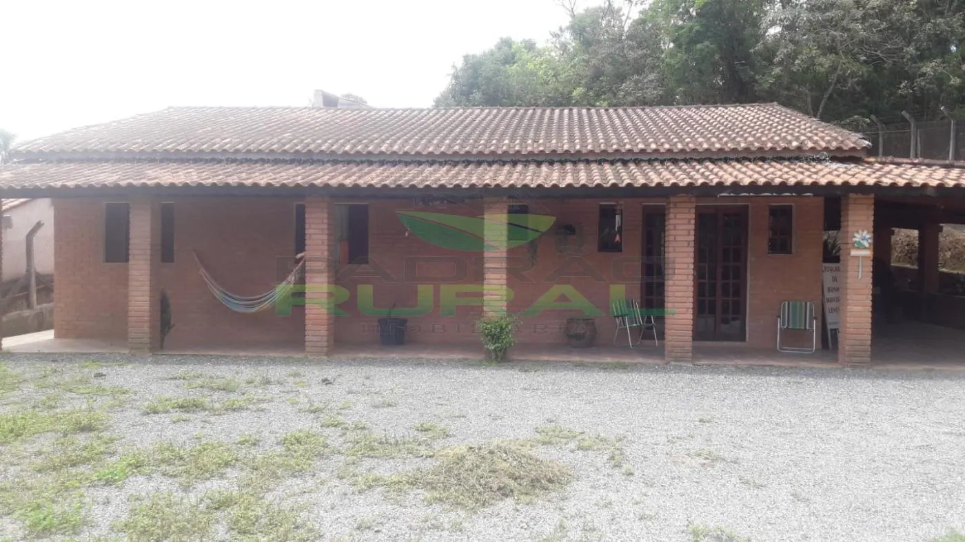 Chácara à venda de 1.070 m² em São Roque, SP, Brasil