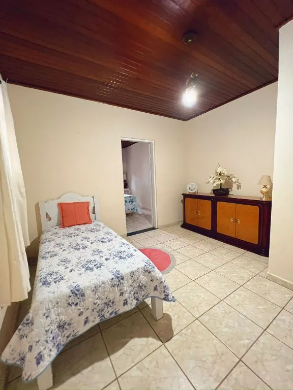 Chácara à venda e para Arrendar de 2.000 m² em Igaratá, SP, Brasil