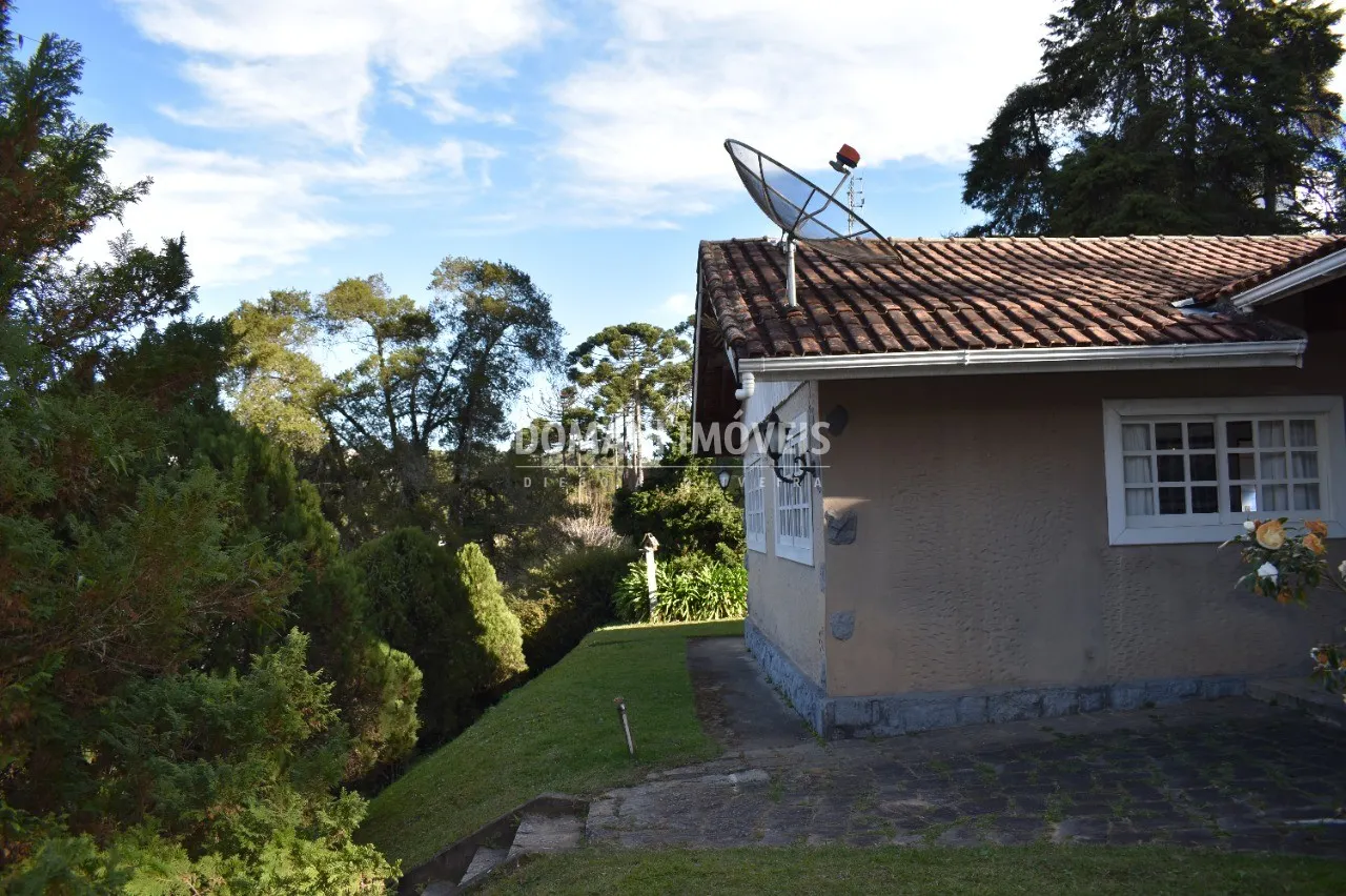 Casa à venda e para Alugar de 1.080 m² em Campos do Jordão, SP, Brasil