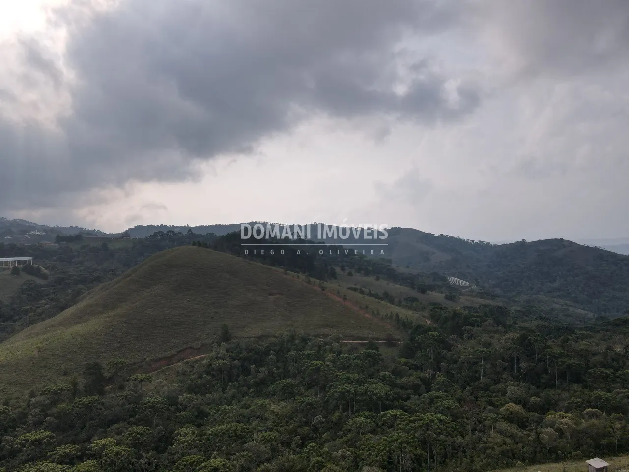 Plot for sale of 1,112 m² in Campos do Jordão, SP, Brazil