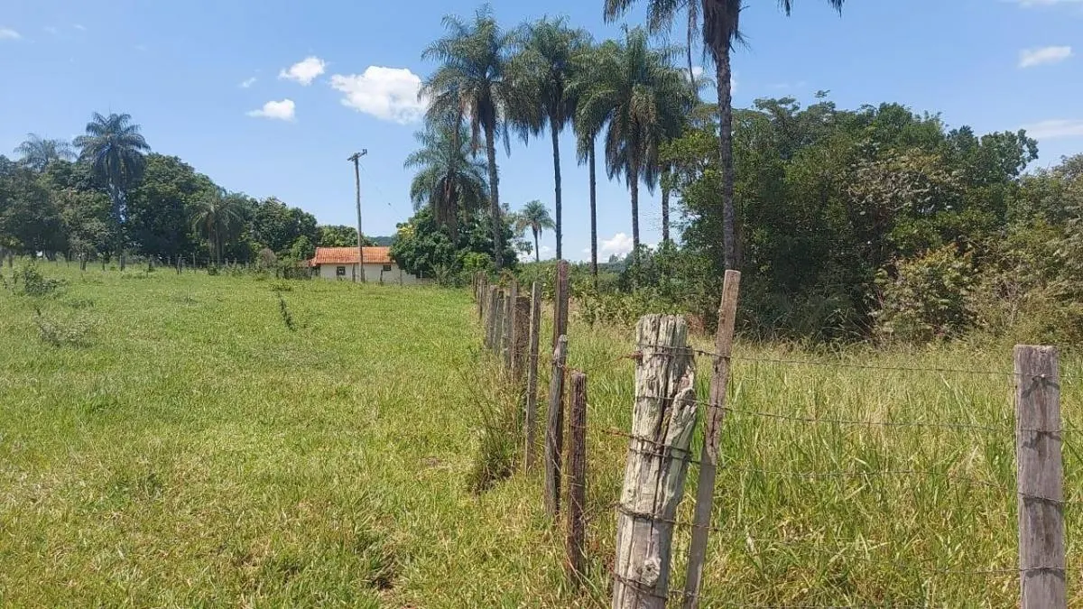 Sítio à venda de 8 ha em Santa Rita do Passa Quatro, SP, Brasil