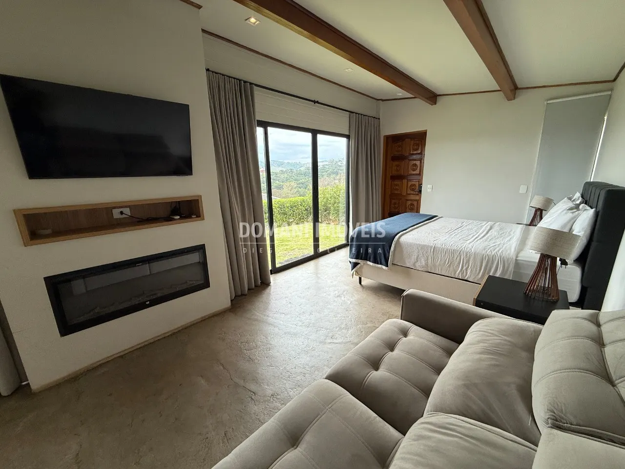 Casa à venda de 1.020 m² em Campos do Jordão, SP, Brasil