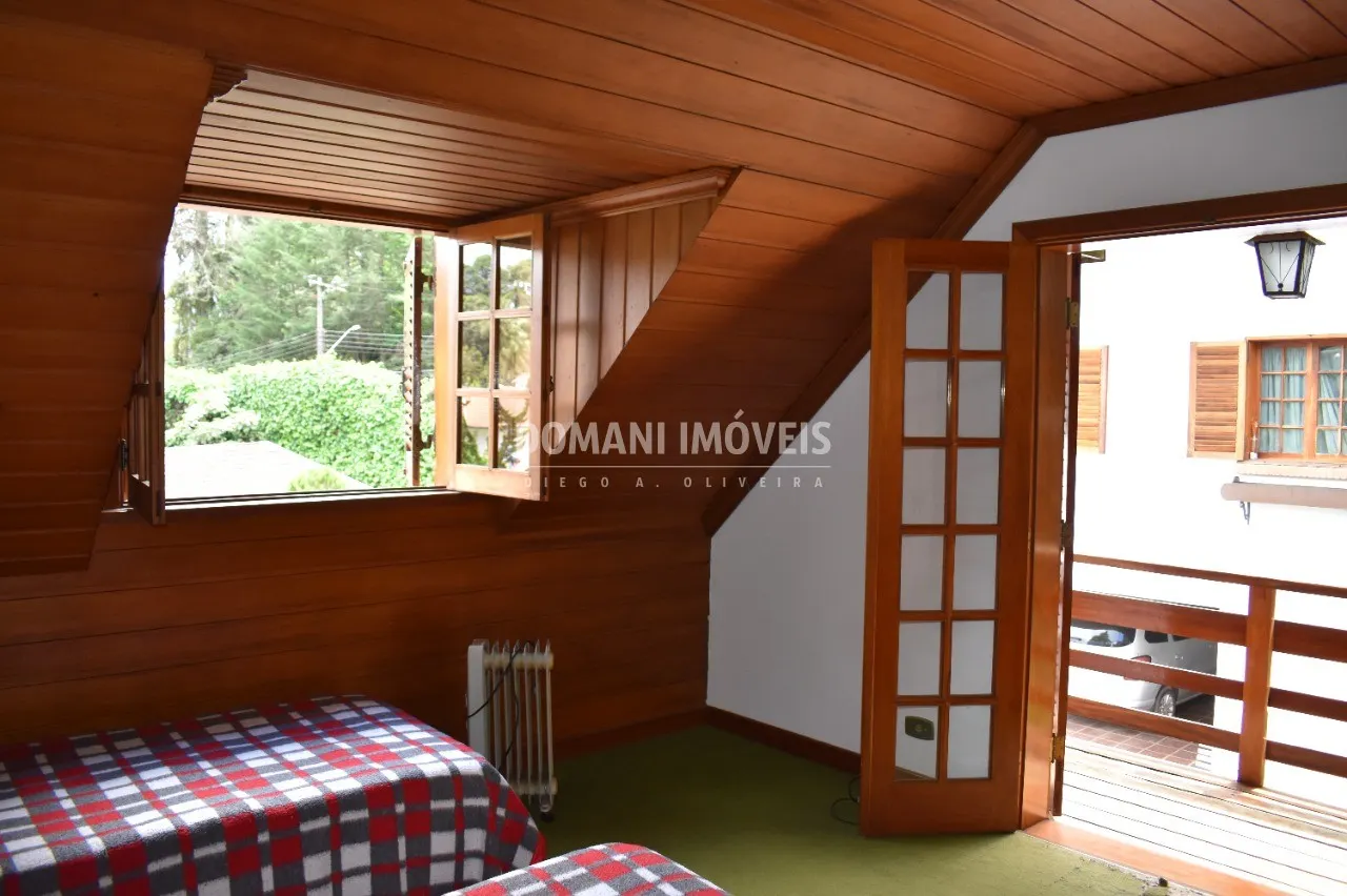Casa à venda de 2.550 m² em Campos do Jordão, SP, Brasil
