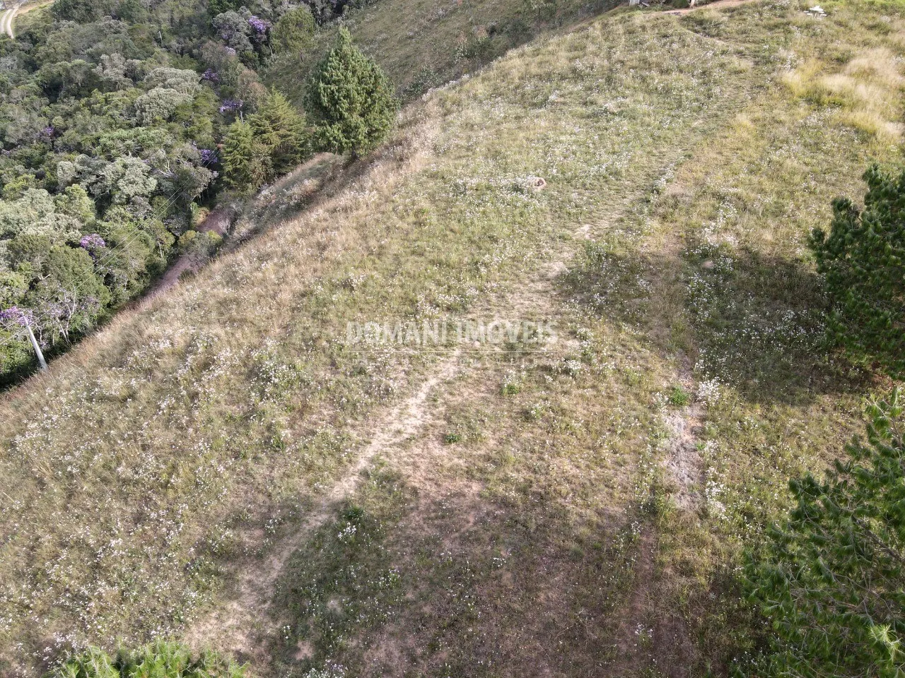 Plot for sale of 1 acres in Campos do Jordão, SP, Brazil