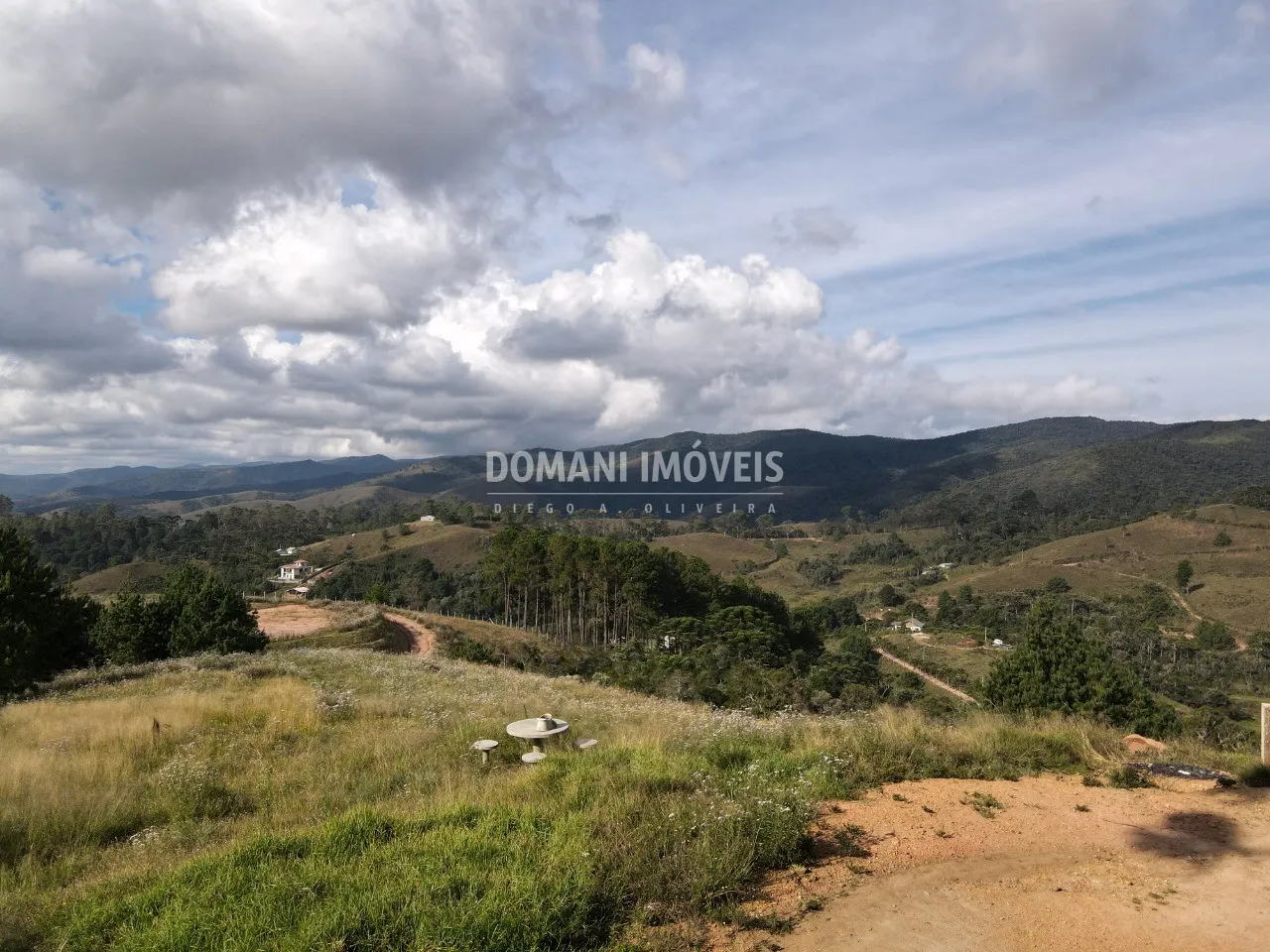 Plot for sale of 1 acres in Campos do Jordão, SP, Brazil