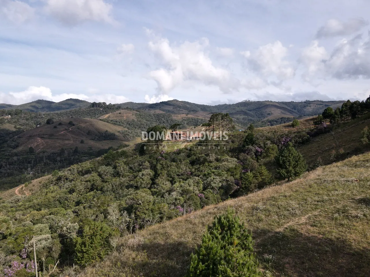 Plot for sale of 1 acres in Campos do Jordão, SP, Brazil