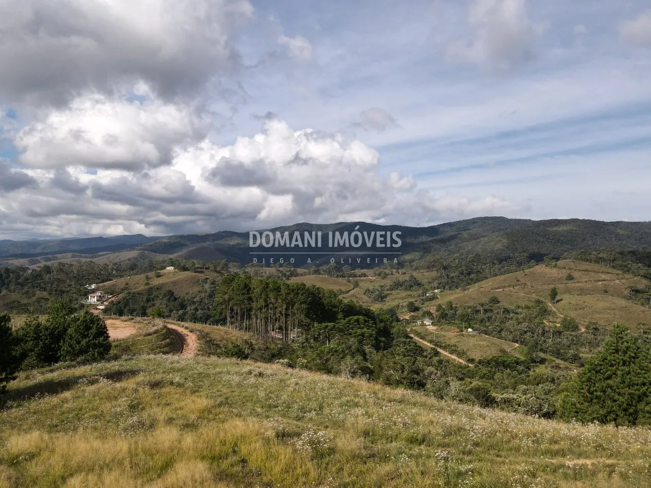 Plot for sale of 1 acres in Campos do Jordão, SP, Brazil