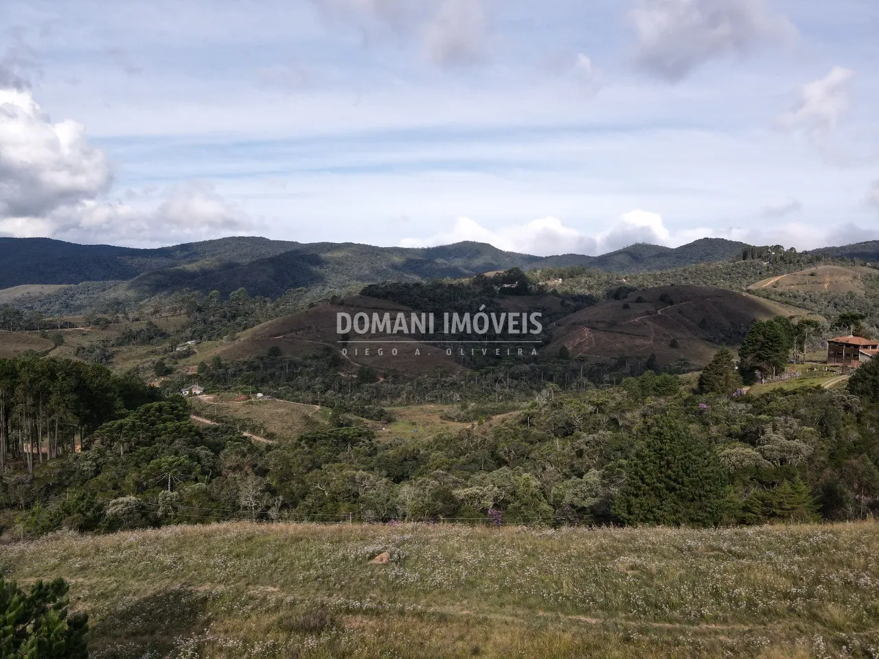 Plot for sale of 1 acres in Campos do Jordão, SP, Brazil